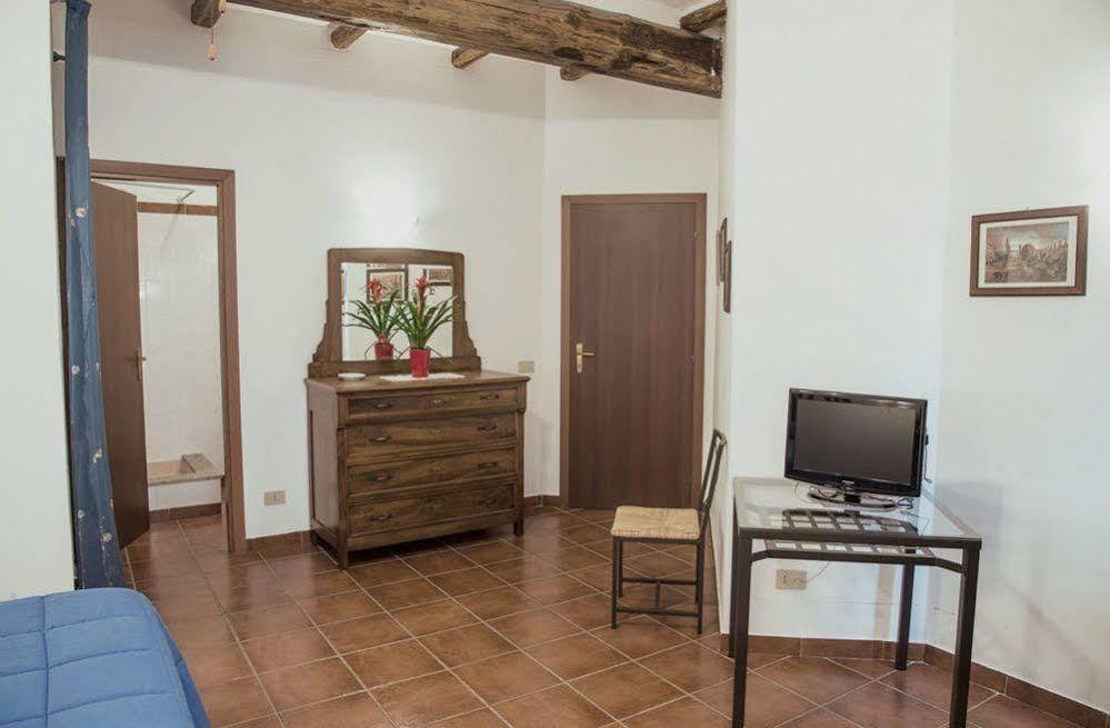 Agriturismo Il Casale Delle Ginestre Fiumicino Bagian luar foto